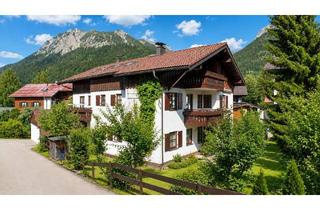 Haus kaufen in 87561 Oberstdorf, Mittendrin statt nur mit Bergblick - Wohnen und Vermieten in bester Lage