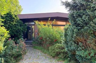 Einfamilienhaus kaufen in 25715 Averlak, Außergewöhnliches Einfamilienhaus mit Traum Ausblick – Ehemaliges Bankgebäude mit Charakter