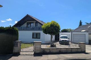 Haus kaufen in Lessingstraße, 72184 Eutingen, Viel Platz für Ihre Ideen: Großzügiges Wohnhaus in Eutingen im Gäu - Weitingen