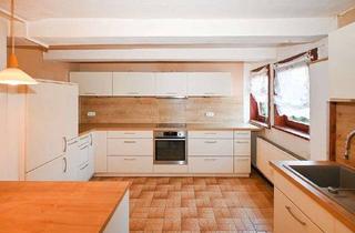 Haus kaufen in 31079 Westfeld, Sibbesse - Wrisbergholzen: Charmantes Reiheneckhaus mit Scheune und Garten in zentraler Lage!