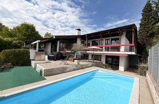 Einfamilienhaus kaufen in 78224 Singen, Großzügiges Split-Level-Einfamilienhaus mit Pool & Einliegerwohnung – Wohnen mit Charakter