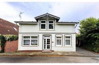 Einfamilienhaus kaufen in 25774 Lunden, Attraktive Kapitalanlage: Solide vermietetes Einfamilienhaus in zentraler Lage von Lunden