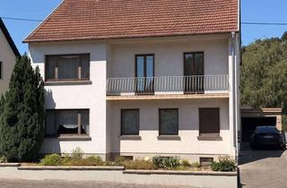Haus kaufen in 66798 Wallerfangen, Großzügiges Wohnhaus mit vielfältigen Nutzungsmöglichkeiten