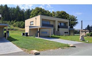 Haus kaufen in 08645 Bad Elster, Moderne DHH mit Garten in Bad Elster - ideal zur Eigennutzung oder als Kapitalanlage