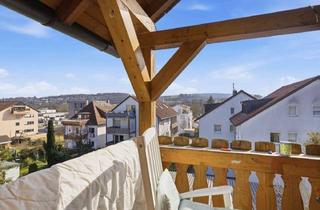 Haus kaufen in 71686 Remseck, Solide Kapitalanlage - Hervorragende Lage - 3 Balkone - 3 Garagen