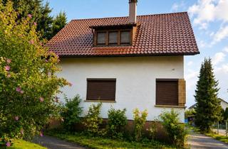 Haus mieten in 75181 Huchenfeld, Gemütliches Einfamilienhaus mit knapp 1.000 m² Grundstück in Huchenfeld