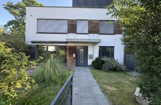Haus mieten in Kreuzstraße 12c, 13187 Pankow, Modernes Reihenendhaus mit Garten und Dachterrasse – 173 m² in Niederschönhausen