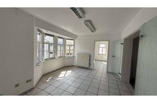 Büro zu mieten in 61250 Usingen, Marktplatznähe und in sehr guter Lauflage „Büro oder Therapierräume“