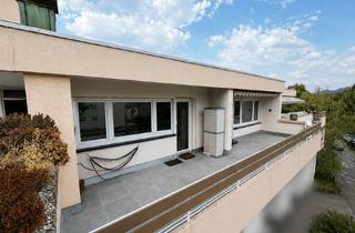 Wohnung kaufen in 79194 Gundelfingen, Wohnen mit Weitblick - 2 Zimmer-Attikawohnung mit großzügiger Dachterrasse