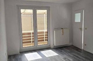 Wohnung mieten in Straße Der Einheit, 39624 Kalbe, Renovierte 2 -Raumwohnung zum kleinen Preis + Dusche + Balkon!