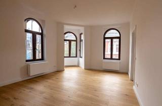 Wohnung mieten in Flüggestraße 11, 30161 Oststadt, Komplett modernisierte 4-Zimmer-Altbauwohnung in der List - Echtholzparkett, LEICHT-Küche, Aufzug