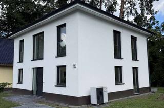 Villa kaufen in 15827 Blankenfelde-Mahlow, **Ihr neues Zuhause bei Berlin – exklusive Villa zum Einziehen und Genießen**