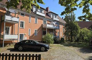Mehrfamilienhaus kaufen in Uenglinger Straße 49/50, 39576 Stendal, Mehrfamilienhaus mit 10 WE im Villenviertel von Stendal