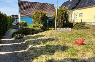 Einfamilienhaus kaufen in 24232 Schönkirchen, Schönkirchen - Sanierungsbedürftiges Haus in schöner Lage in Schönkirchen