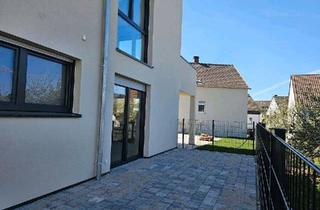 Wohnung kaufen in 66901 Schönenberg-Kübelberg, Schönenberg-Kübelberg - NEUBAU | 75 m² | 2-Zimmer | Terrasse | KfW-40 | PV | Stellplatz