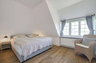 Wohnung kaufen in 25980 Sylt, Keitum Traum unter Reet ! Geräumig mit Sonnenkuhle und Stellplatz
