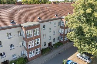 Wohnung kaufen in Havelmüllerweg 19, 13509 Tegel, Helle 3-Zimmer ETW in gepflegtem Altbau-Ensemble (herrlich grün & ruhig)