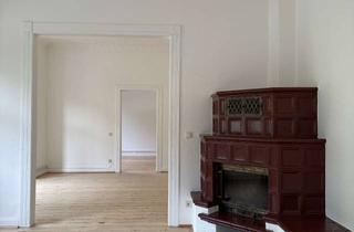 Wohnung mieten in Dorstener Straße 21, 45657 Recklinghausen, Sanierte Wohnung mit historischem Charakter, Stuck, Dielen, Südterrasse und Garten im Westviertel