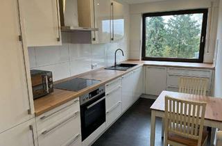 Wohnung mieten in 45359 Bedingrade, Renovierte 2-Raum-Wohnung mit Balkon und Einbauküche in schöner Lage