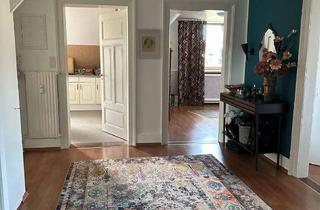 Wohnung mieten in 61440 Oberursel, Wohnen mit Charakter: 4-Zimmer-Dachgeschosswohnung in Oberursel