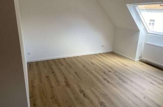 Wohnung mieten in Marienstraße, 33378 Rheda-Wiedenbrück, Wohnen mit Charakter: umfassend sanierte 2-Zimmer-Wohnung in Wiedenbrück