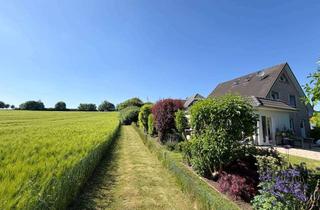 Haus kaufen in 23627 Groß Sarau, Zwischen FELDRAND & WATERKANT - Exklusives Familiendomizil am Ratzeburger See