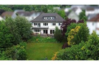 Villa kaufen in 57076 Siegen, Repräsentative ehemalige Arztvilla in Nähe zur Universität