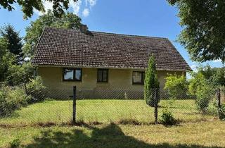 Einfamilienhaus kaufen in 19357 Karstädt, Einfamilienhaus in Waterloo mit 3600 m² Grundstück!