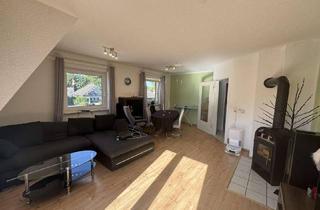 Wohnung mieten in 27793 Wildeshausen, Von Privat, für junge Leute, 3 ZKB, EBK, HWR, Balkon, Kaminofen, Waschtrockner, Carport mit AR