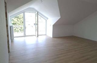 Wohnung mieten in 68642 Bürstadt, Frisch renovierte, helle DG Wohnung mit tollem Balkon, 3 Z+K+B, Bürstadt