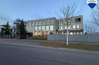 Gewerbeimmobilie kaufen in 30926 Seelze, Seelze Bj. 2018 Hochwertiges Gewerbeobjekt mit Showroom & Wohnung NEUWERTIG
