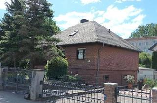 Einfamilienhaus kaufen in 39326 Wolmirstedt, Wolmirstedt - Solides Einfamilienhaus in Wolmirstedt mit universellem Entwicklungs-Potential