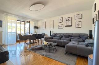 Wohnung kaufen in 72793 Pfullingen, Charmante 3 Zimmer WHG mit schöner Aussicht und TG-Platz in Pfullingen zu verkaufen!