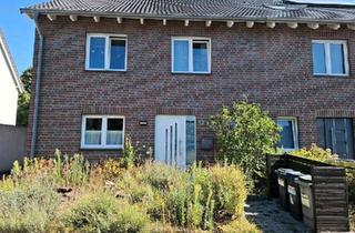 Einfamilienhaus kaufen in 44807 Bochum, Bochum - Energieeffizientes Einfamilienhaus - naturnah und gut angebunden