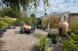 Einfamilienhaus kaufen in 24944 Flensburg, Flensburg - Bungalow in Top Lage mit großem Garten Grundstück