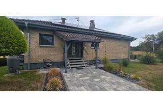 Haus kaufen in 66620 Nonnweiler, Nonnweiler - Einfamilien Haus Winkel Bungalow mit viel Grundstück und Pool