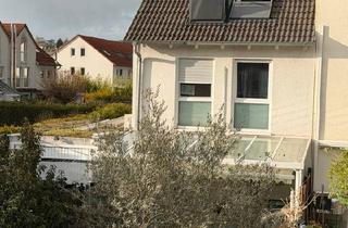 Reihenhaus kaufen in 65239 Hochheim, Hochheim am Main - Endreihenhaus mit Garten, Garage, Kamin, Klimaanlage, uvm