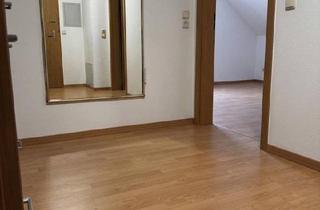 Wohnung kaufen in 86663 Asbach-Bäumenheim, Asbach-Bäumenheim - Dachgeschoss Wohnung mit Dachstudio und Balkon