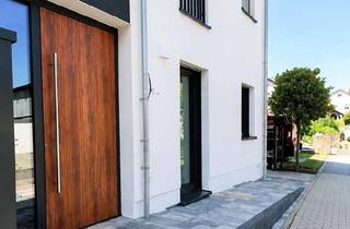 Wohnung kaufen in 61449 Steinbach, Von Privat: Alternative zum Reiheneckhaus - Terrassenwohnung mit Neubaukomfort
