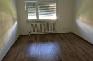 Wohnung kaufen in Benzstrasse 35, 88250 Weingarten, Zuhause mit vier Zimmern und Balkon in Weingarten