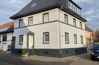 Wohnung mieten in Hauptstraße 55, 76547 Sinzheim, Attraktive Maisonettewohnung mit Balkon, Stellplatz im Hof & Einbauküche – ca. 65 m² + Maisonette