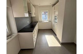 Wohnung mieten in Schloßstraße 36, 67722 Winnweiler, Großzügige 4-Zimmer-Wohnung in Winnweiler