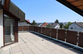 Wohnung mieten in 71229 Leonberg, Helle 3-Zimmer-Dachgeschosswohnung mit großer Dachterrasse in Leonberg-Höfingen