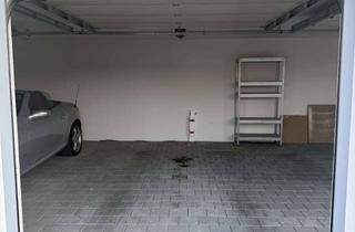 Garagen mieten in Gebhard-Müller-Straße, 72108 Rottenburg, Garagenstellplatz mit eigenem Garagentor zu vermieten