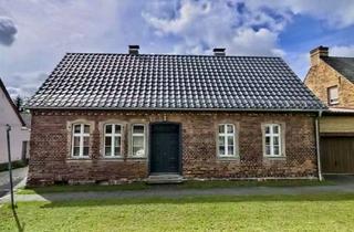 Haus kaufen in 03238 Lichterfeld, Fast autarkes Klinkerhaus 1850 – (Energie Effizienz A)