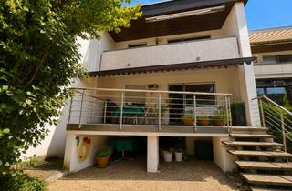 Reihenhaus kaufen in 72654 Neckartenzlingen, Neckartenzlingen, 5 Zimmer, Garten und Fernblick, Reihenhaus mit Garage.