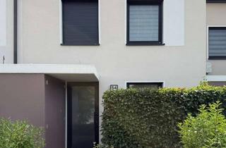 Haus mieten in Rechberghäuser Weg 54/4, 73035 Göppingen, Ansprechendes Reihenhaus mit Garten, Terrasse und Einbauküche in Göppingen-Bartenbach
