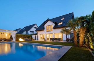 Haus mieten in 47877 Willich, Zeitlose Eleganz und privates Urlaubsgefühl – vollständig möbliertes Einfamilienhaus mit Pool