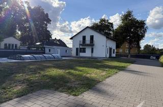 Haus mieten in An Der Reheide 13, 15838 Am Mellensee, Schickes Einfamilienhaus mit Pool am Mellensee