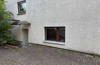Anlageobjekt in 38173 Sickte, 8% Rendite - 2-Zimmer Souterrain-Einheit als Lagernutzung + Garage - 14 Euro Hausgeld